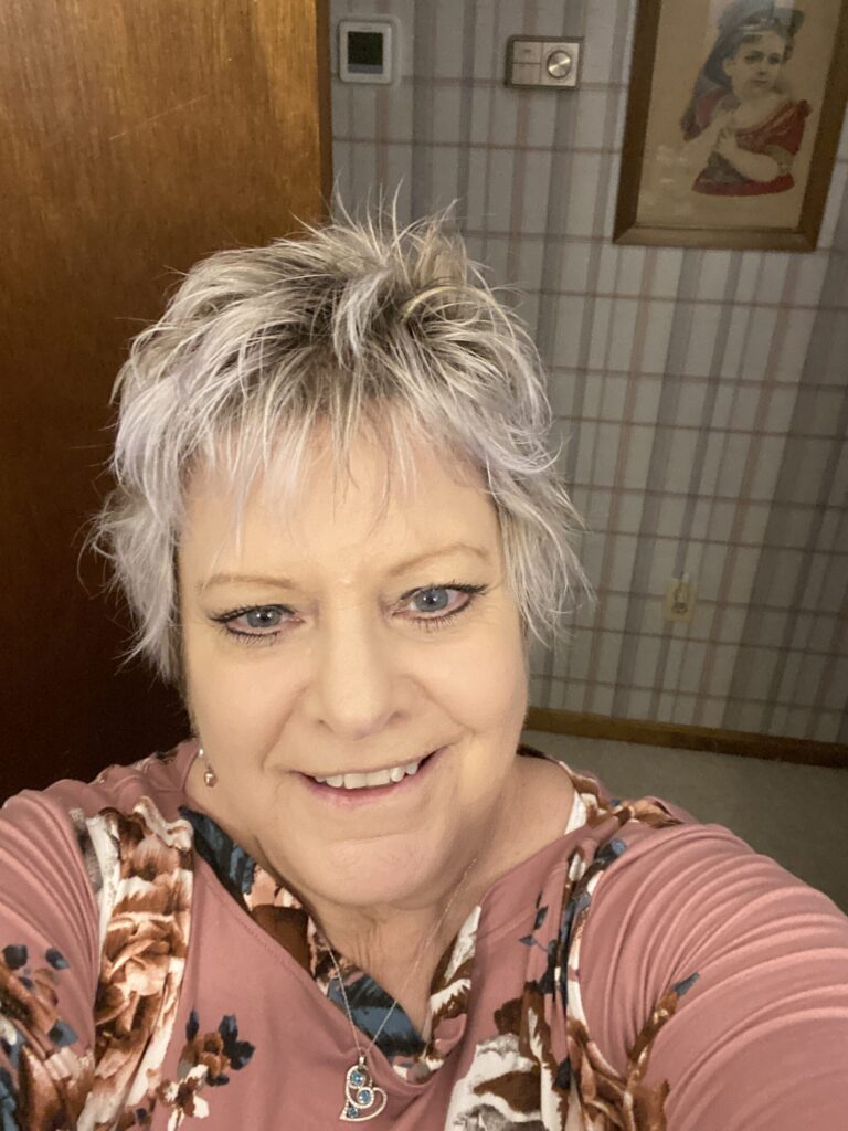 Cindy L, cancer survivor